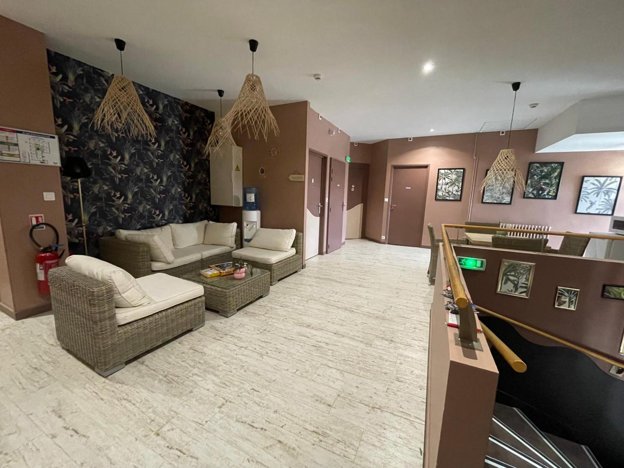 Acadie Saint Victor - Hotel Restaurant - Face Mer - Chatelaillon Plage Εξωτερικό φωτογραφία