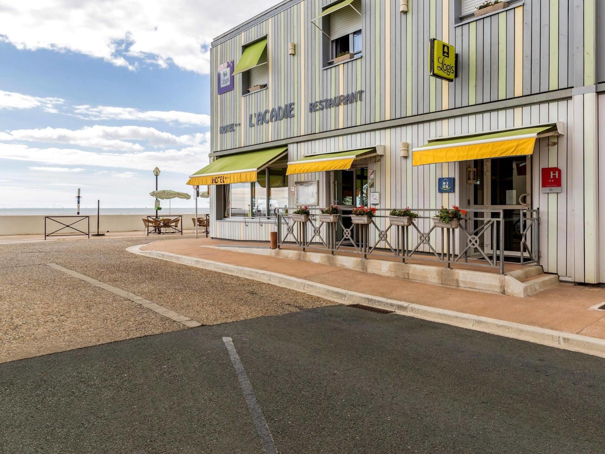 Acadie Saint Victor - Hotel Restaurant - Face Mer - Chatelaillon Plage Εξωτερικό φωτογραφία